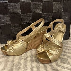 Seychelles Platform gold wedges